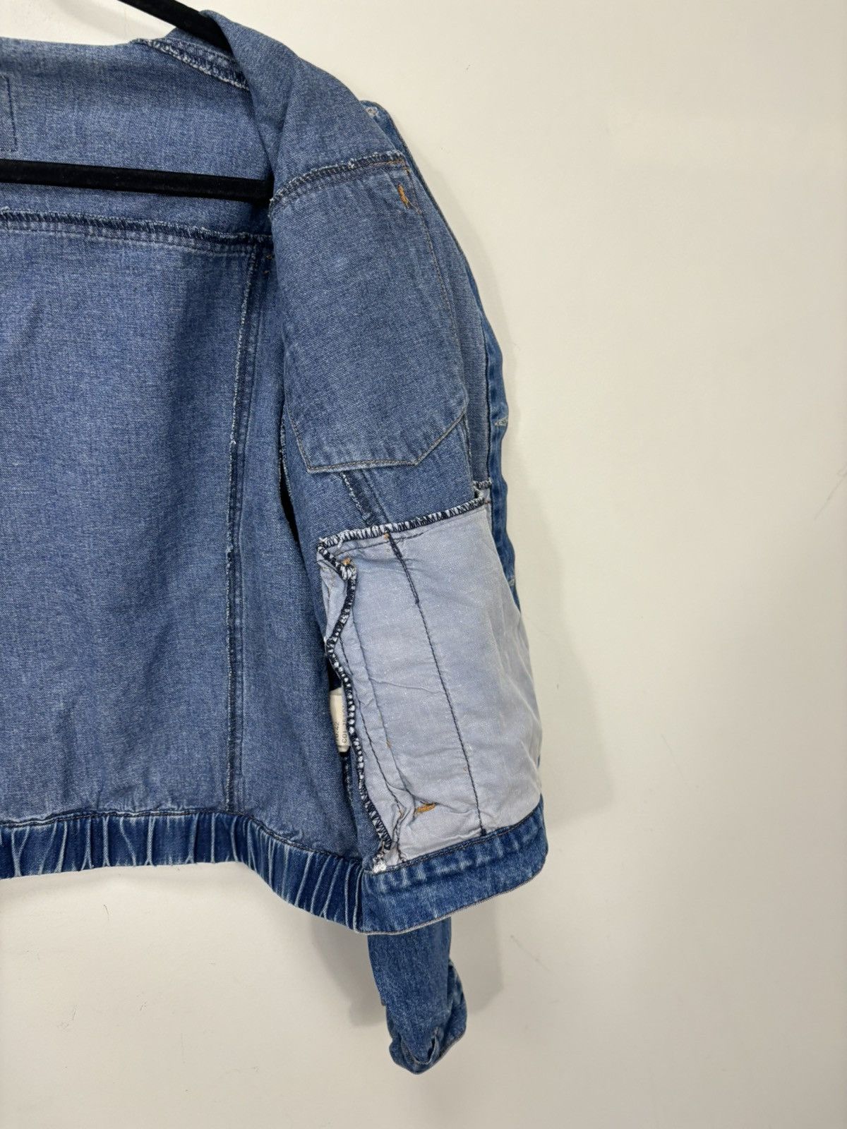 Moschino Vintage Moschino Women’s 90s Blue Boxy Fit Denim Jacket Size M / US 6-8 / IT 42-44 - 13 Thumbnail