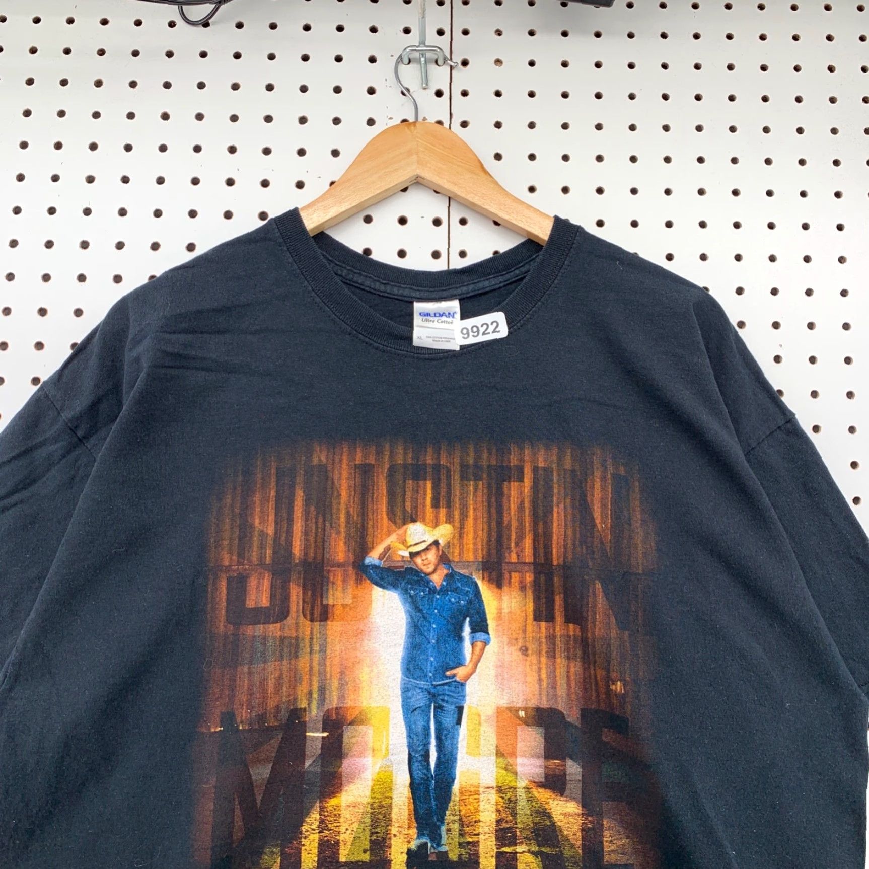 Gildan VINTAGE Justin Moore Off The Beaten Path Shirt Mens XL Black Music Band XL Shirt Mens Black Music Band 23.5x31 Size US XL / EU 56 / 4 - 5 Thumbnail