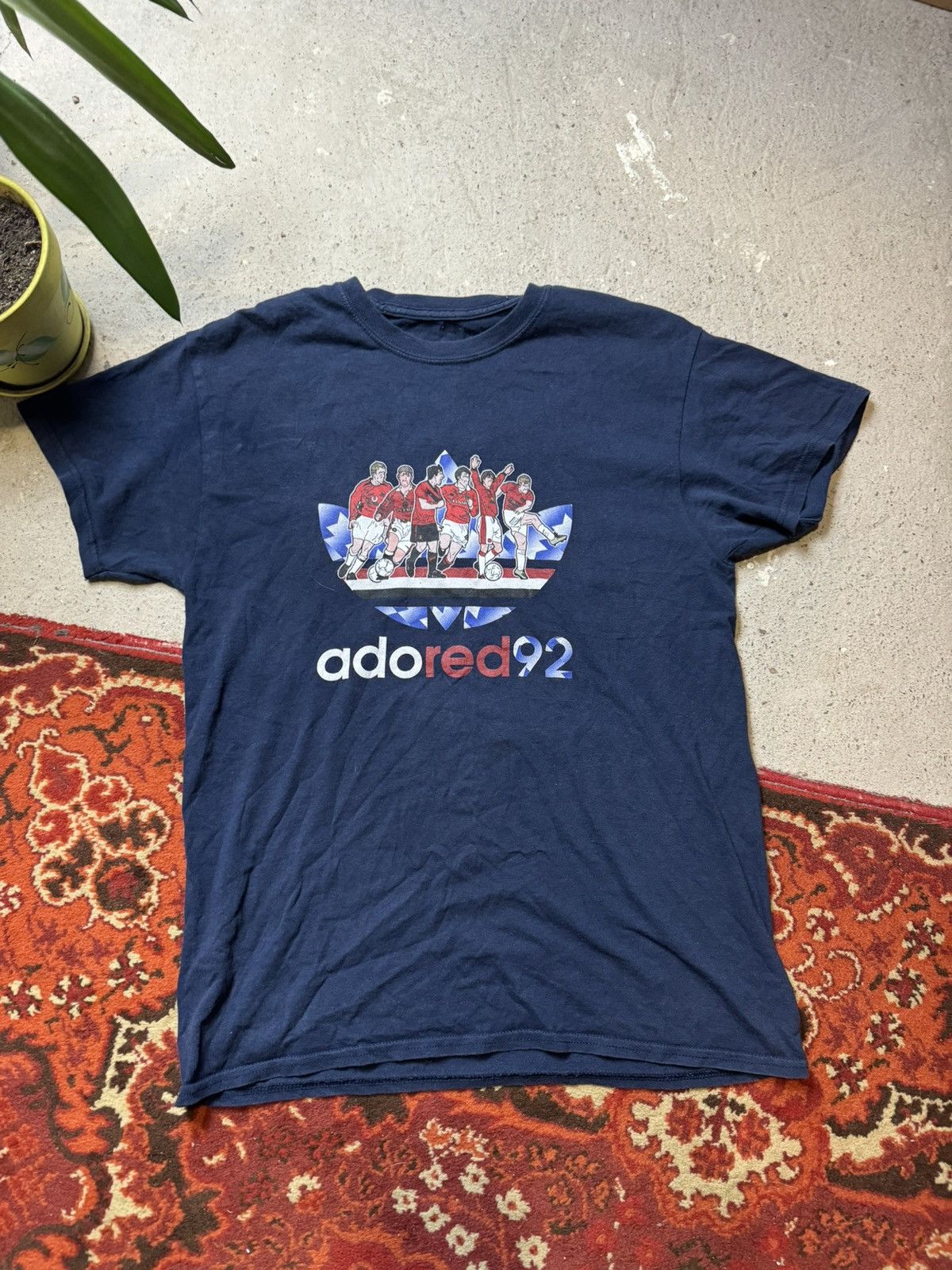 Vintage Vintage Y2K Adored92 90s Manchester United Soccer Tee Size US M / EU 48-50 / 2 - 1 Thumbnail