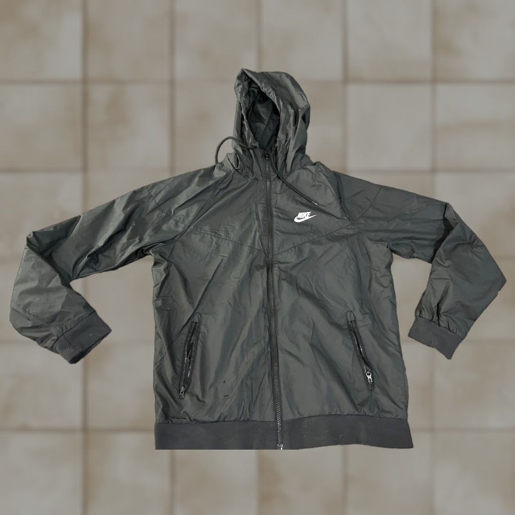 Nike Nike windbreaker jacket Mens M black lightweight hooded zip pockets Size US M / EU 48-50 / 2 - 1 Thumbnail