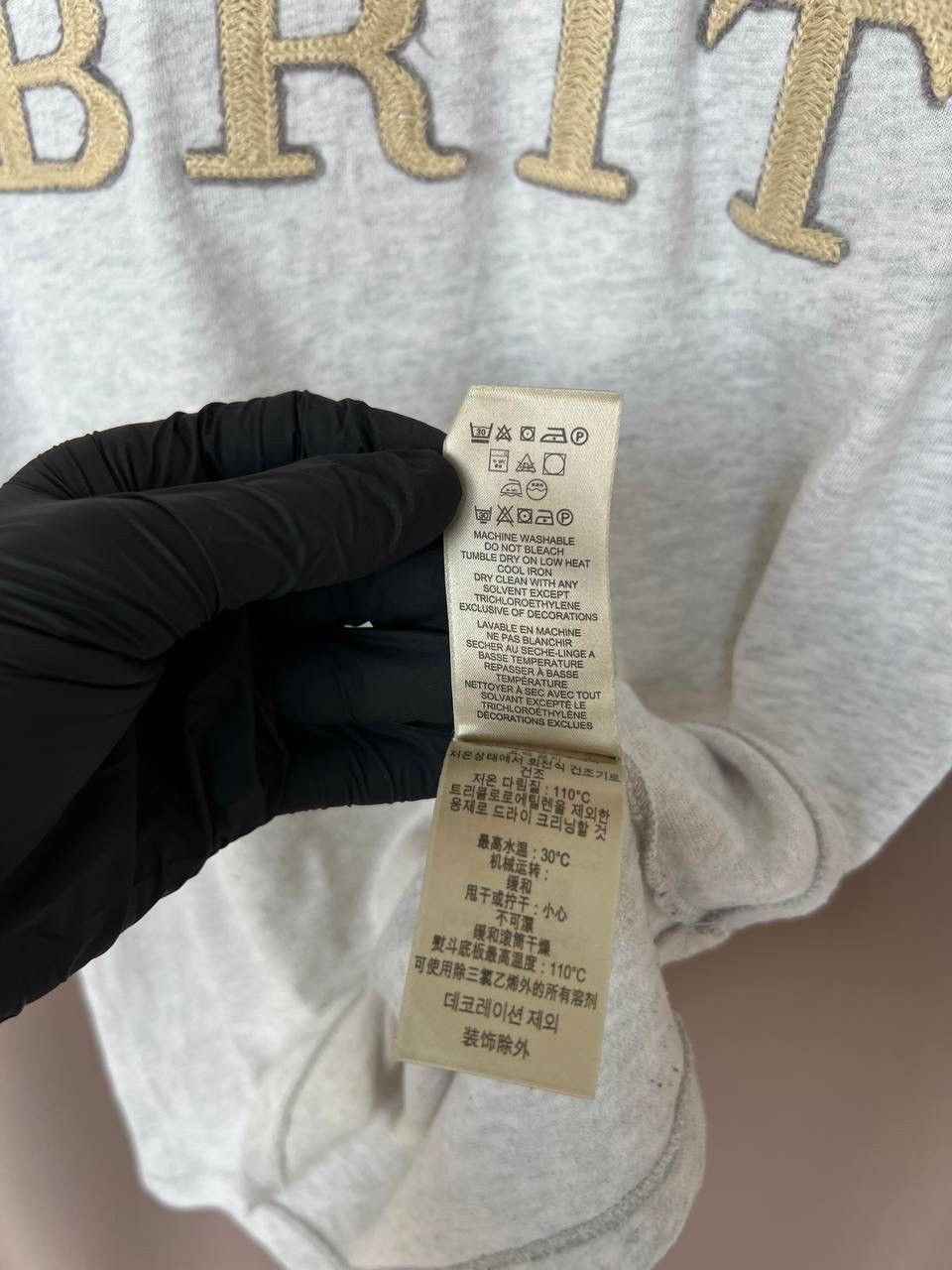 Burberry Burberry Brit Embroidery Slim Fit T-Shirt Mens Size M Size US M / EU 48-50 / 2 - 12 Thumbnail