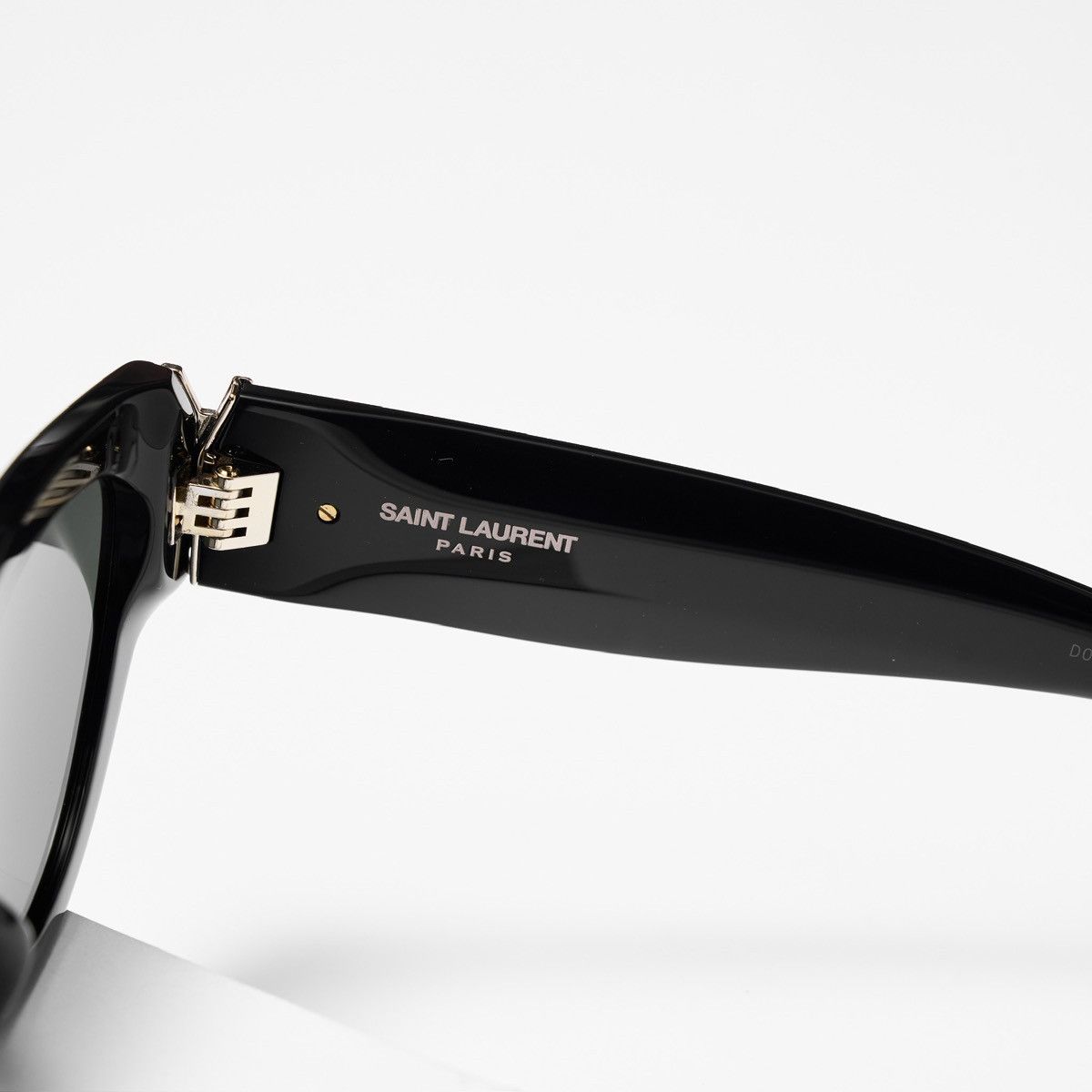 Saint Laurent Paris SAINT LAURENT SL M94 001 SUNGLASSES Size ONE SIZE - 4 Thumbnail