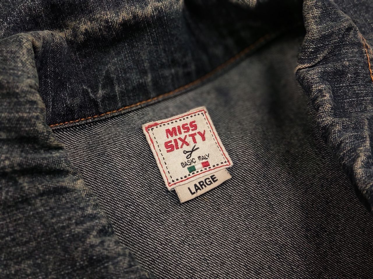 Miss Sixty Vintage Miss Sixty y2k Style Light Blue Denim Button Jacket Size L / US 10 / IT 46 - 14 Thumbnail