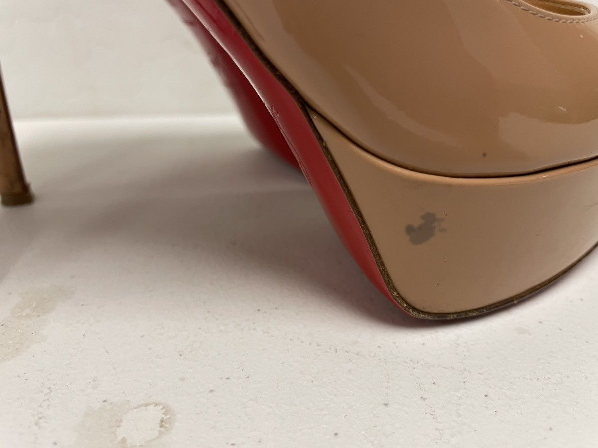 Christian Louboutin Patent Leather Platform Bianca Pump Size US 6 / IT 36 - 8 Thumbnail