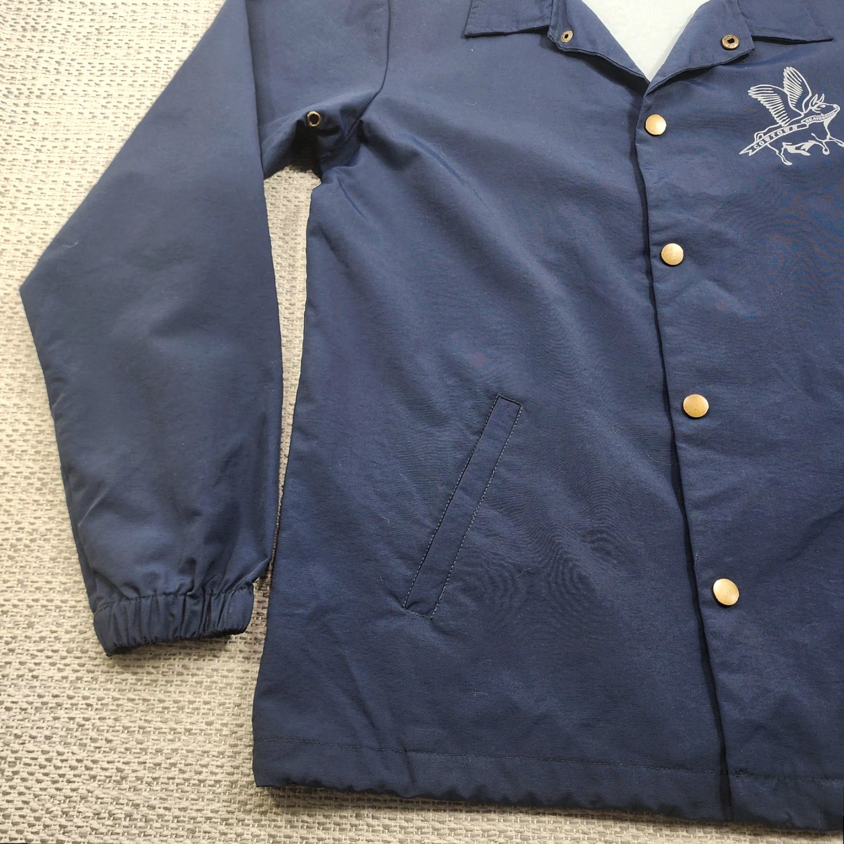 Vintage VINTAGE Cowtown Skateboards Jacket Windbreaker Mens XL Navy Snap Front Back Print Size US XL / EU 56 / 4 - 5 Thumbnail