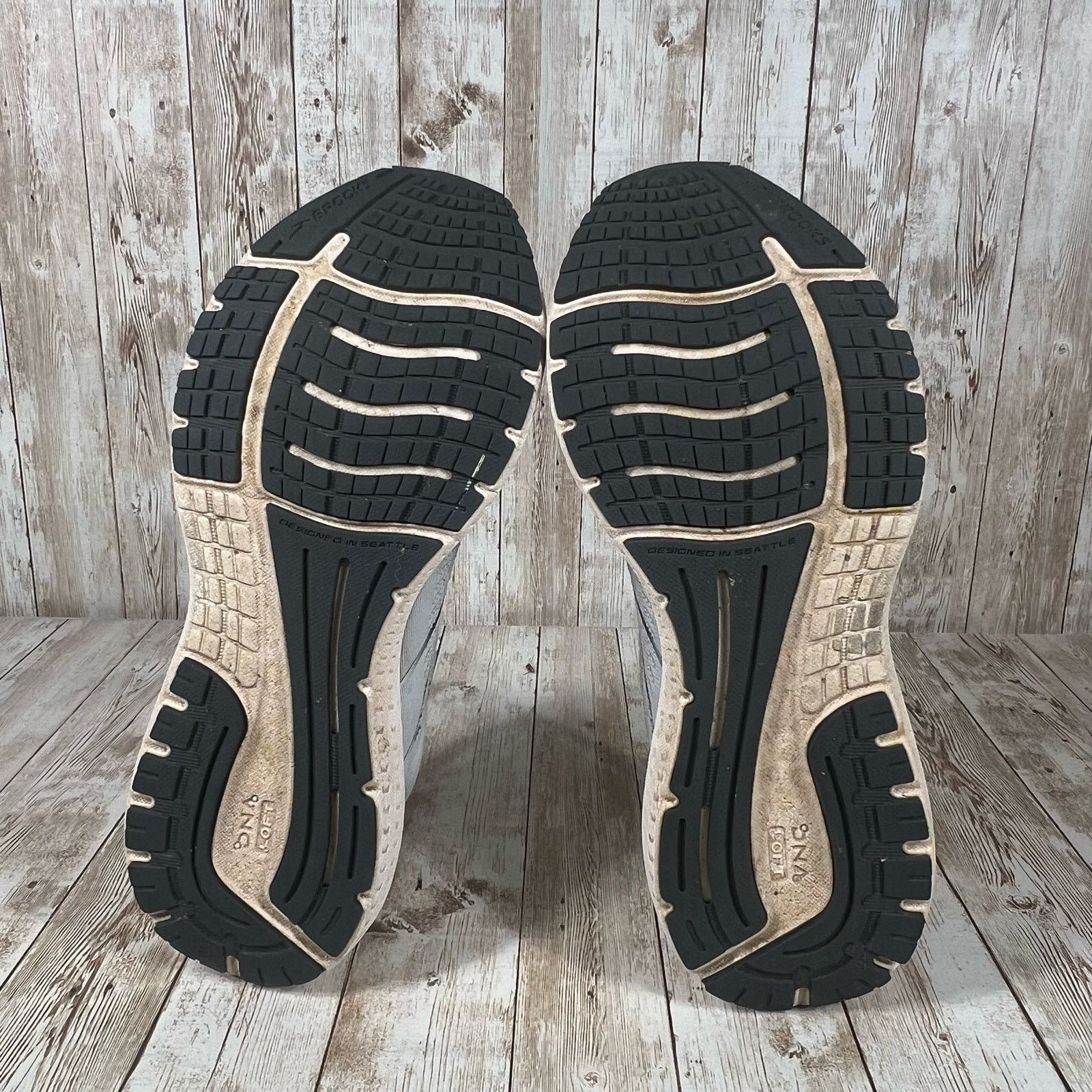 Brooks Brooks glycerin 19 Womens 10 running shoes Size US 10 / IT 40 - 7 Thumbnail