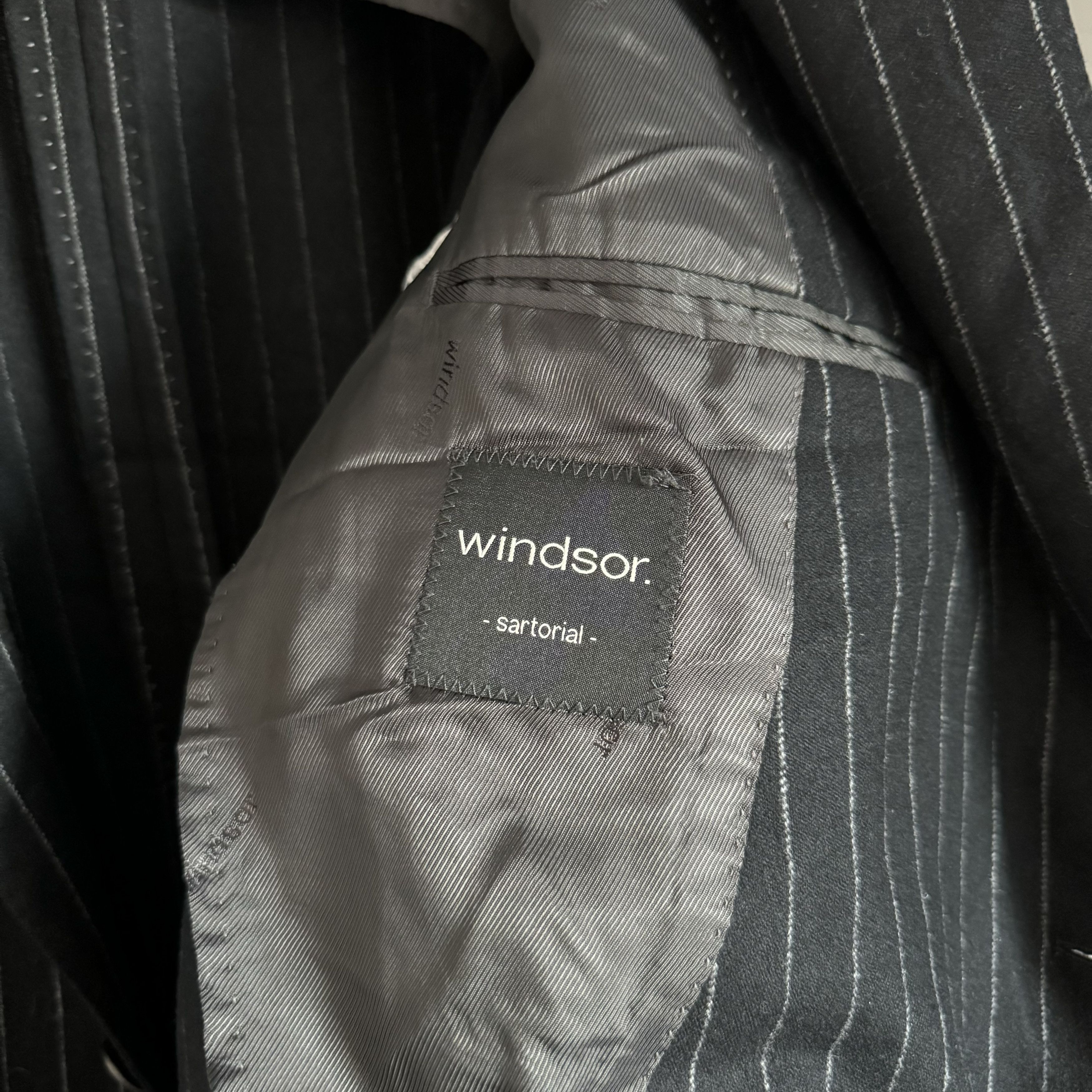 Loro Piana Men's WINDSOR SARTORIA WOOl CASHMERE Black Stripped Blazer Size 50R - 7 Thumbnail