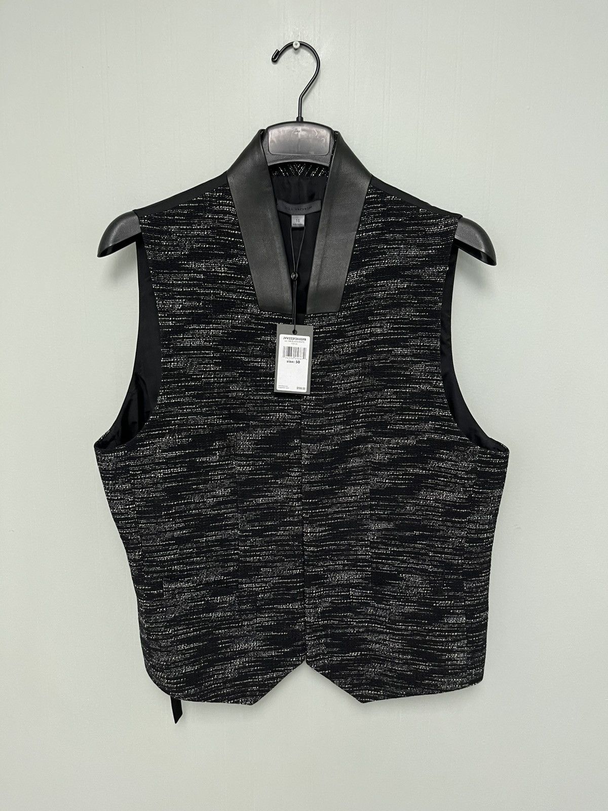 John Varvatos Hone Shawl Collar Vest. Size EU 50 USA 40 Size US M / EU 48-50 / 2 - 8 Thumbnail