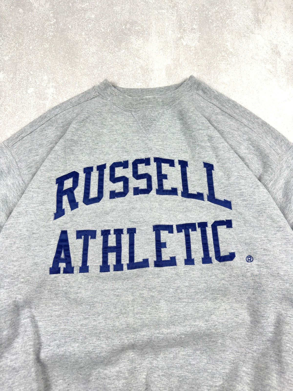 Russell Athletic Vintage 90s Russel Athletic USA Gray Sweatshirt Big Logo Size US L / EU 52-54 / 3 - 5 Thumbnail