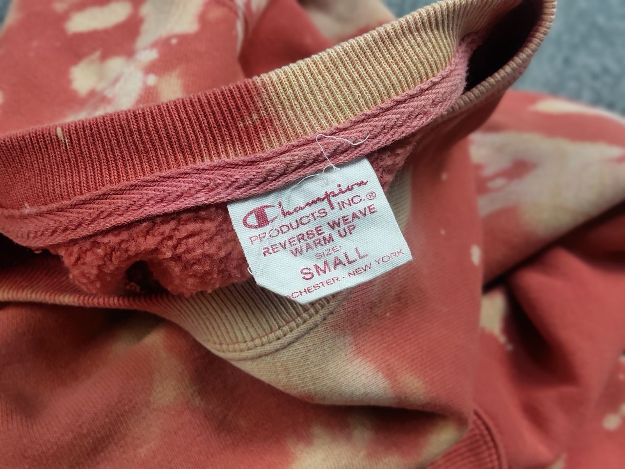 Champion Champion reverse weave tie dye sweatshirt Vintage Style Size US S / EU 44-46 / 1 - 16 Thumbnail