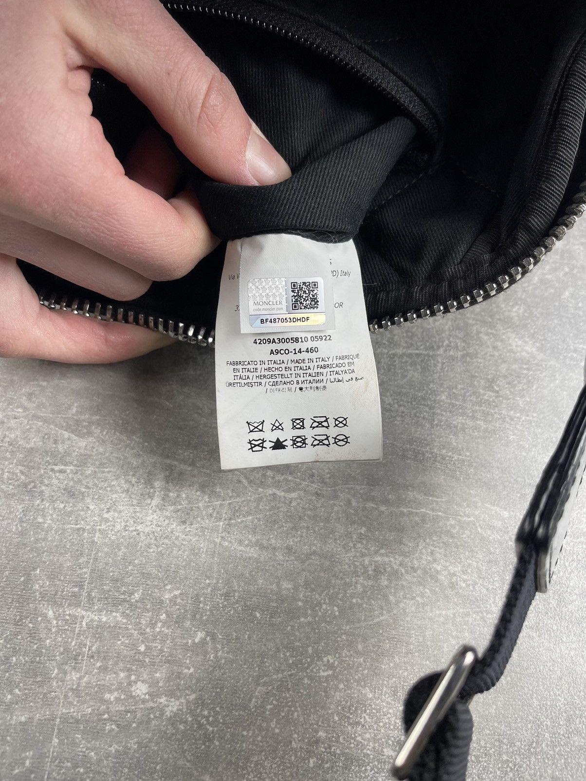 Moncler Moncler Cheryne Borsa Quilted Leather Tote CrossBody Bag Size ONE SIZE - 14 Thumbnail