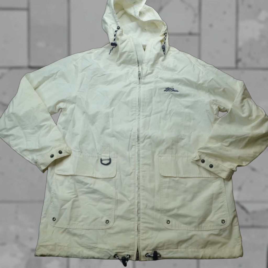 Vintage VINTAGE L.L.Bean Jacket XL Ivory Windbreaker Regular Men Windbreaker Full Zip, Lined, Cotton Blend, Old Stock, Full Zip, 2010s Size US XL / EU 56 / 4 - 1 Thumbnail