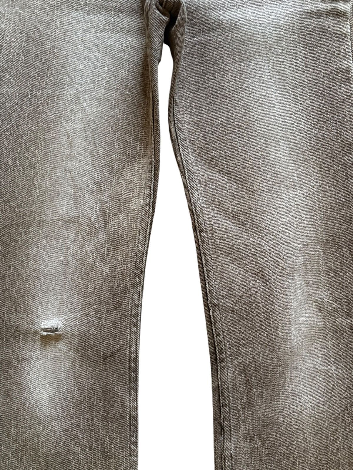 Japanese Brand Vintage Japanese Brand Faded Wash Distressed Flare Jeans Size 28" / US 6 / IT 42 - 5 Thumbnail