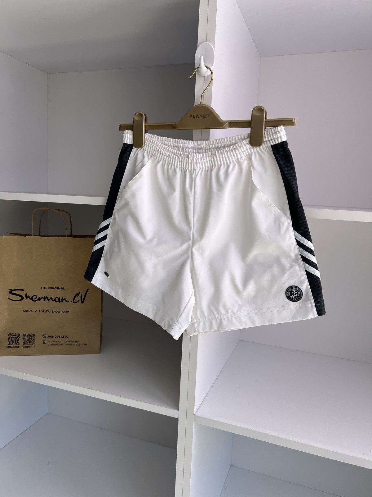 Adidas × Vintage Vintage Adidas Roland Garros Paris Shorts Size US 30 / EU 46 - 2 Thumbnail