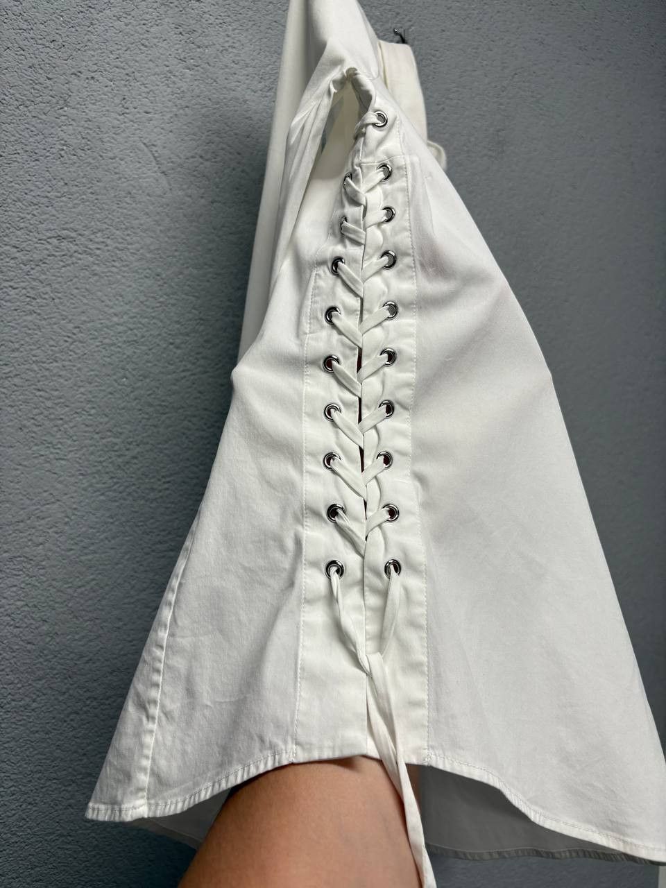 Gucci Gucci womens blouse / shirts 2010s size 40 / S made in Italy Size S / US 4 / IT 40 - 8 Thumbnail