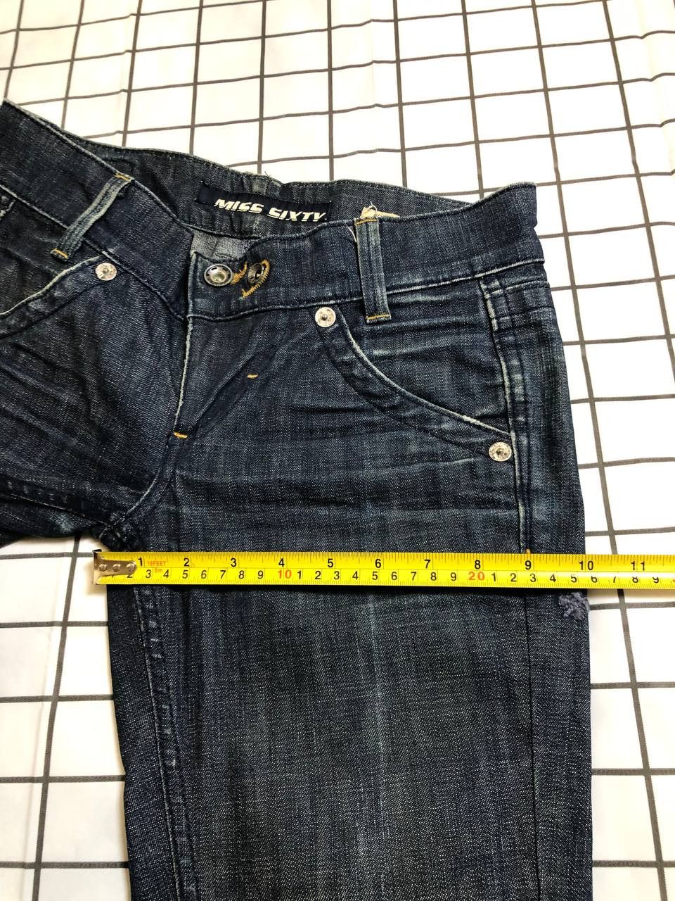Miss Sixty Miss Sixty High Binky Slim Straight Leg Jeans Size 28" / US 6 / IT 42 - 11 Thumbnail