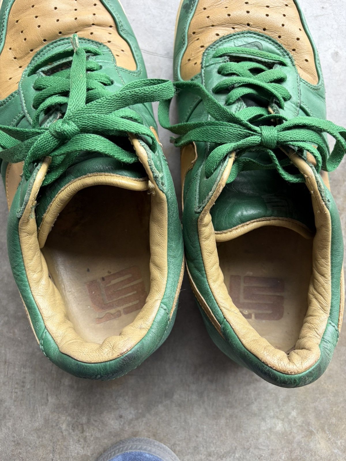 Nike Nike “LeBron” Air Force 1 Low 2006 Green Leather Sneakers Size US 10 / EU 43 - 8 Thumbnail