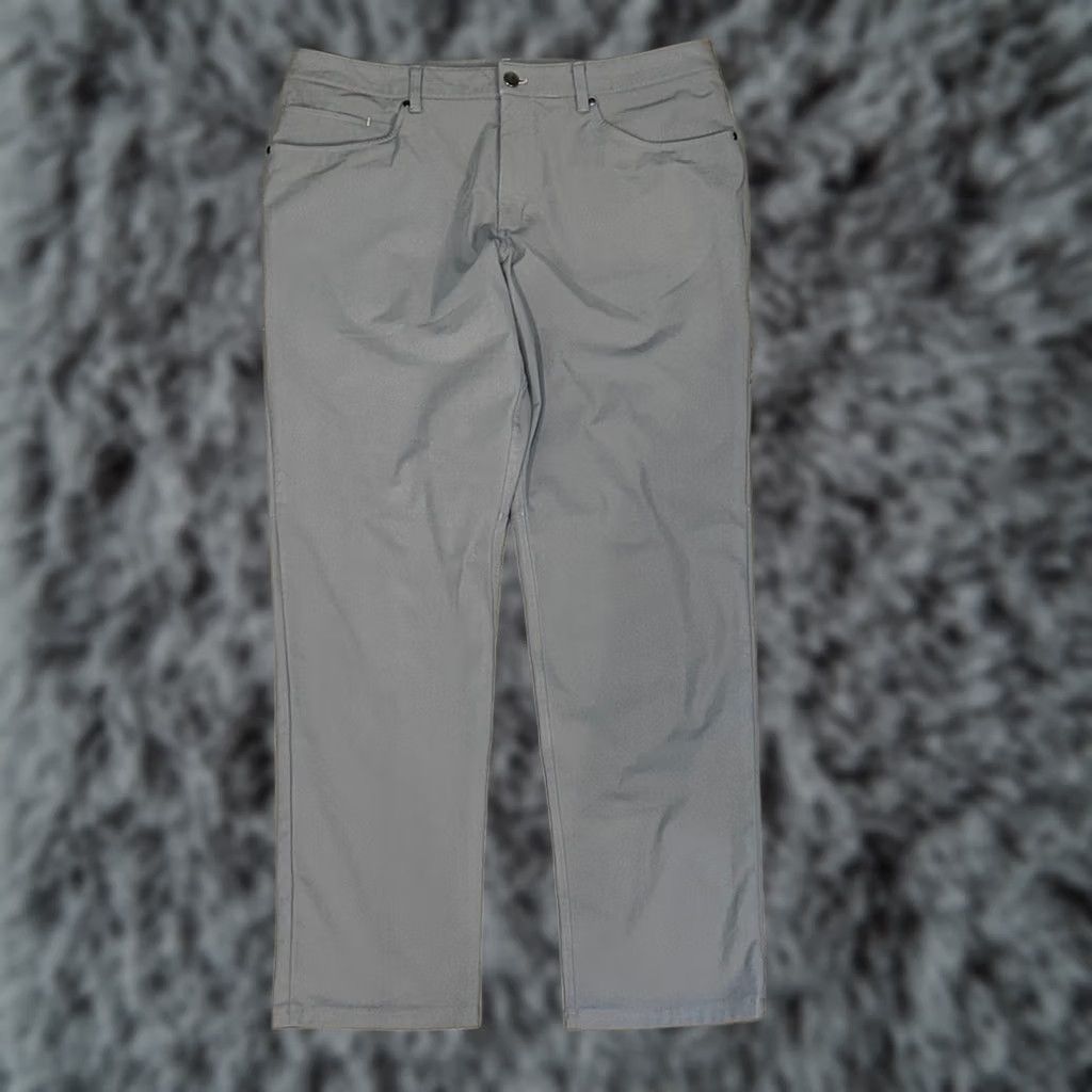 Lululemon Lululemon ABC Classic Fit Warpstreme 5 Pocket Pants - 36 Men Regular Gray Chino Inseam 31 Length 40 MS8798 Size US 36 / EU 52 - 1 Thumbnail