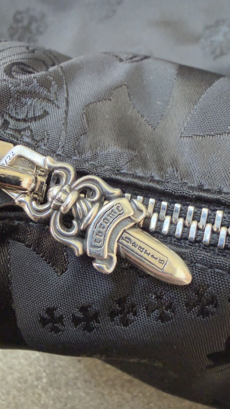 Chrome Hearts RARE! Chrome Hearts Nylon Tonal Monogram Cross bag Size ONE SIZE - 8 Thumbnail