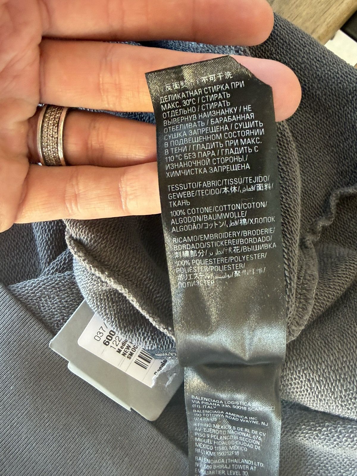 Balenciaga Balenciaga Medium Fit Logo Embroidered Pullover Hoodie Grey Size US M / EU 48-50 / 2 - 12 Thumbnail