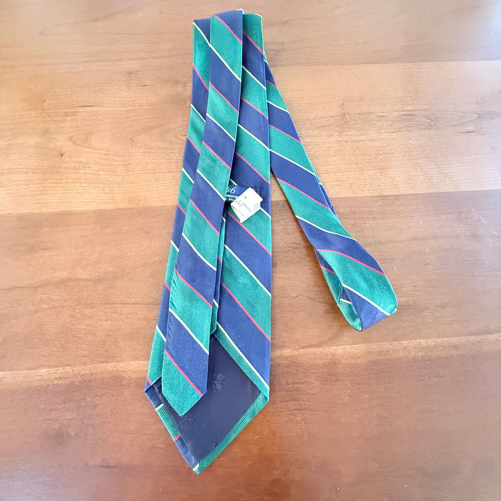 Brooks Brothers Brooks Brothers 346 Green & Navy Striped Silk Tie Size ONE SIZE - 4 Thumbnail