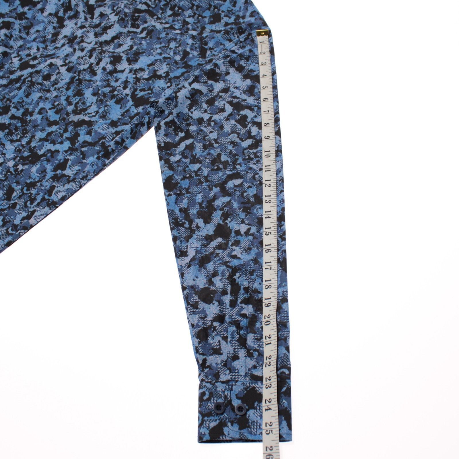 Robert Graham Robert Graham New with tags Shirt Size S US In Blue Size US S / EU 44-46 / 1 - 5 Thumbnail
