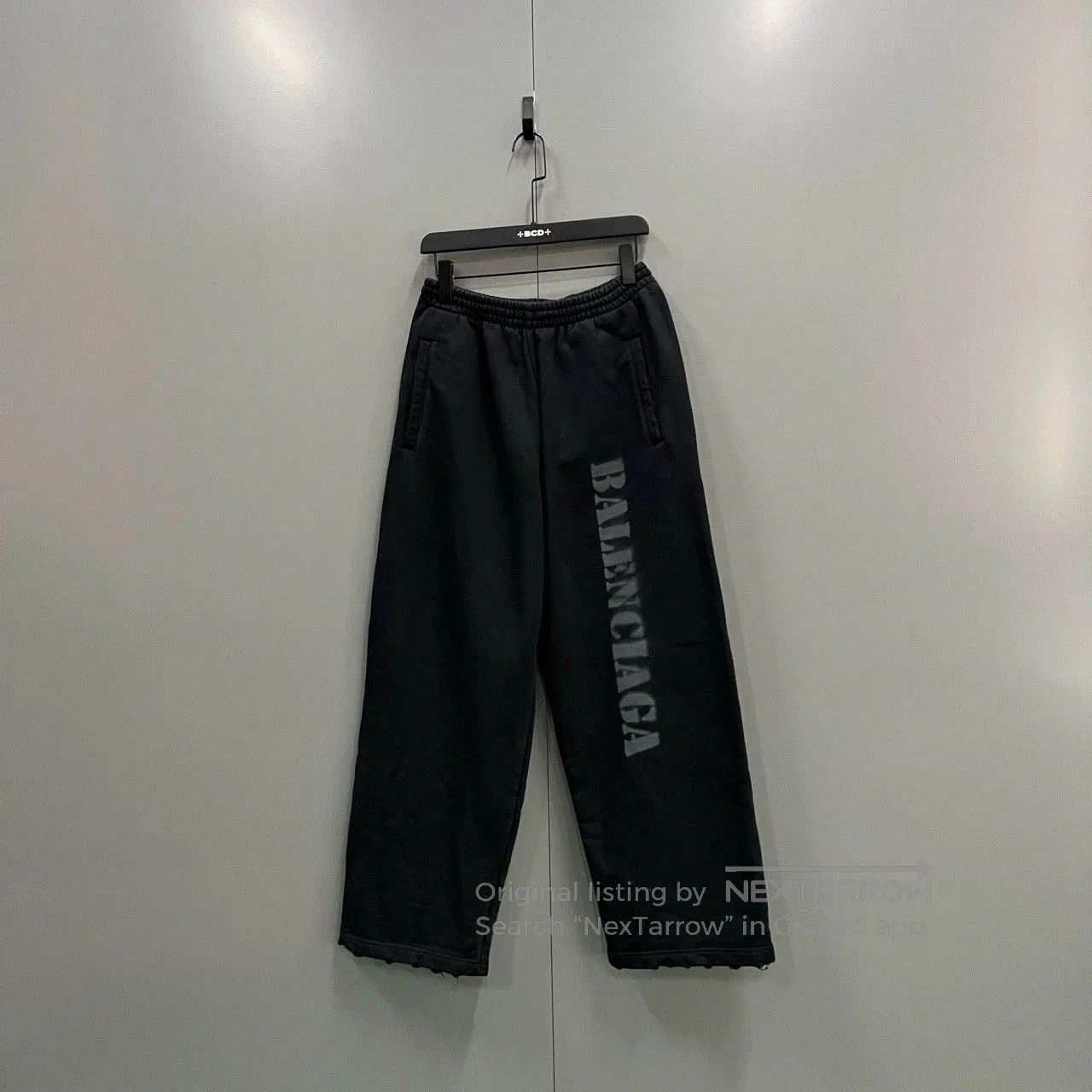 balenciaga vintage letter print long pants.