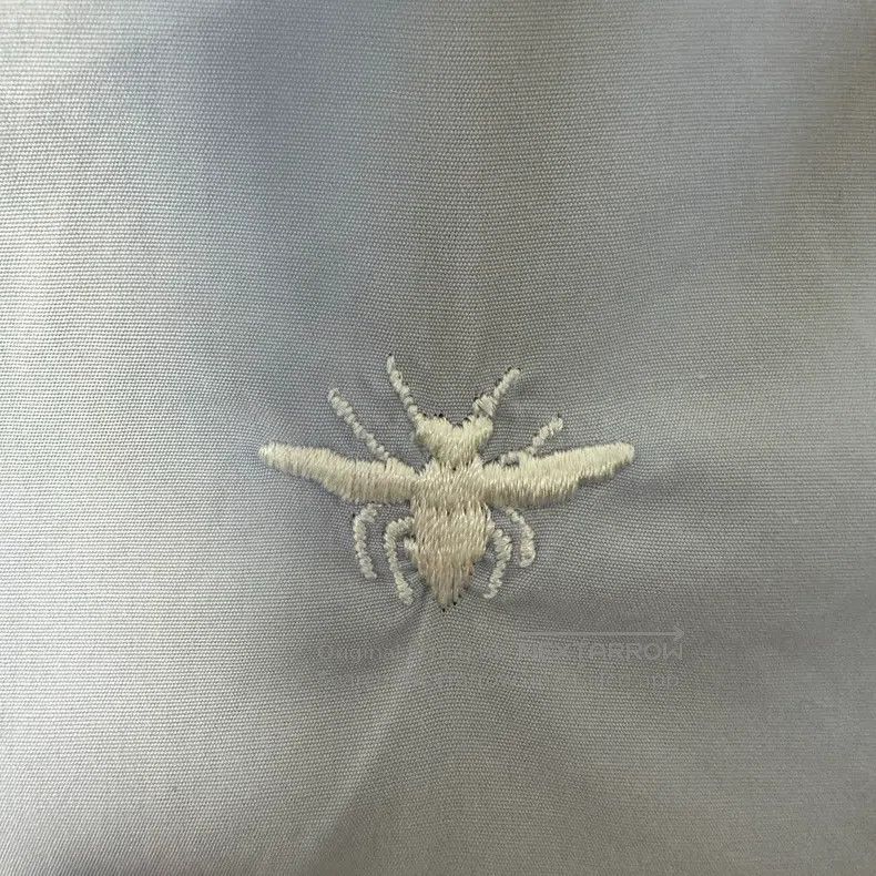 Dior Dior Size 39 Little bee embroidery shirt Size US XXS / EU 40 - 2 Thumbnail