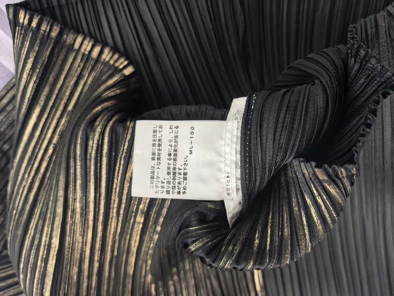 Issey Miyake issey miyake size:3 Black turtleneck top 2505-Nextarrow Size XXS / US 00 / IT 34 - 8 Thumbnail