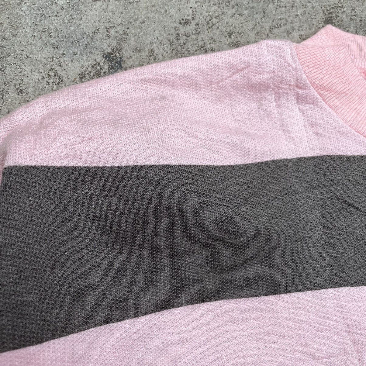 Vintage Vintage 90s Y2K Pink Black Striped Crewneck Sweater Swag L Size US L / EU 52-54 / 3 - 5 Thumbnail