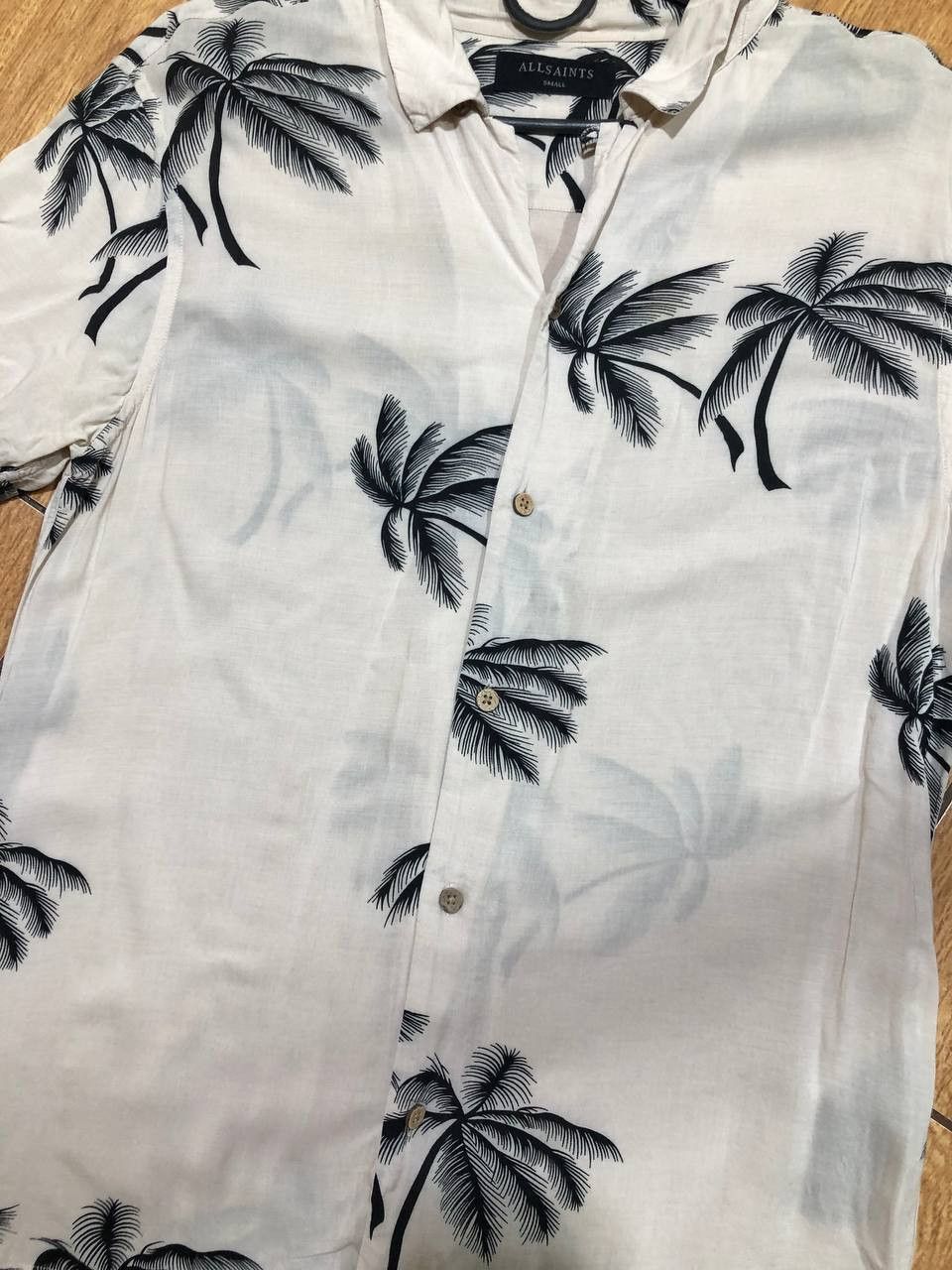Allsaints Vintage Hawaiian shirt white Allsaints Y2K luxury streetwear Size US S / EU 44-46 / 1 - 7 Thumbnail