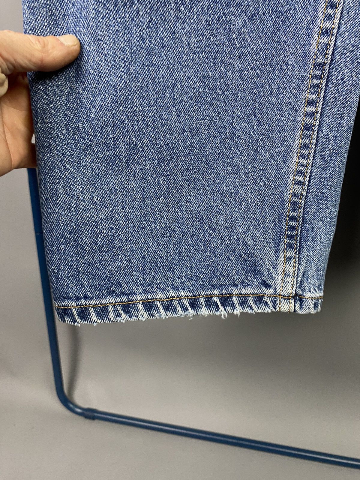 Levi's × Levi's Vintage Clothing × Vintage Vintage Levi’s 550 Relaxed Fit Jeans - W36 L30 Size US 36 / EU 52 - 7 Thumbnail