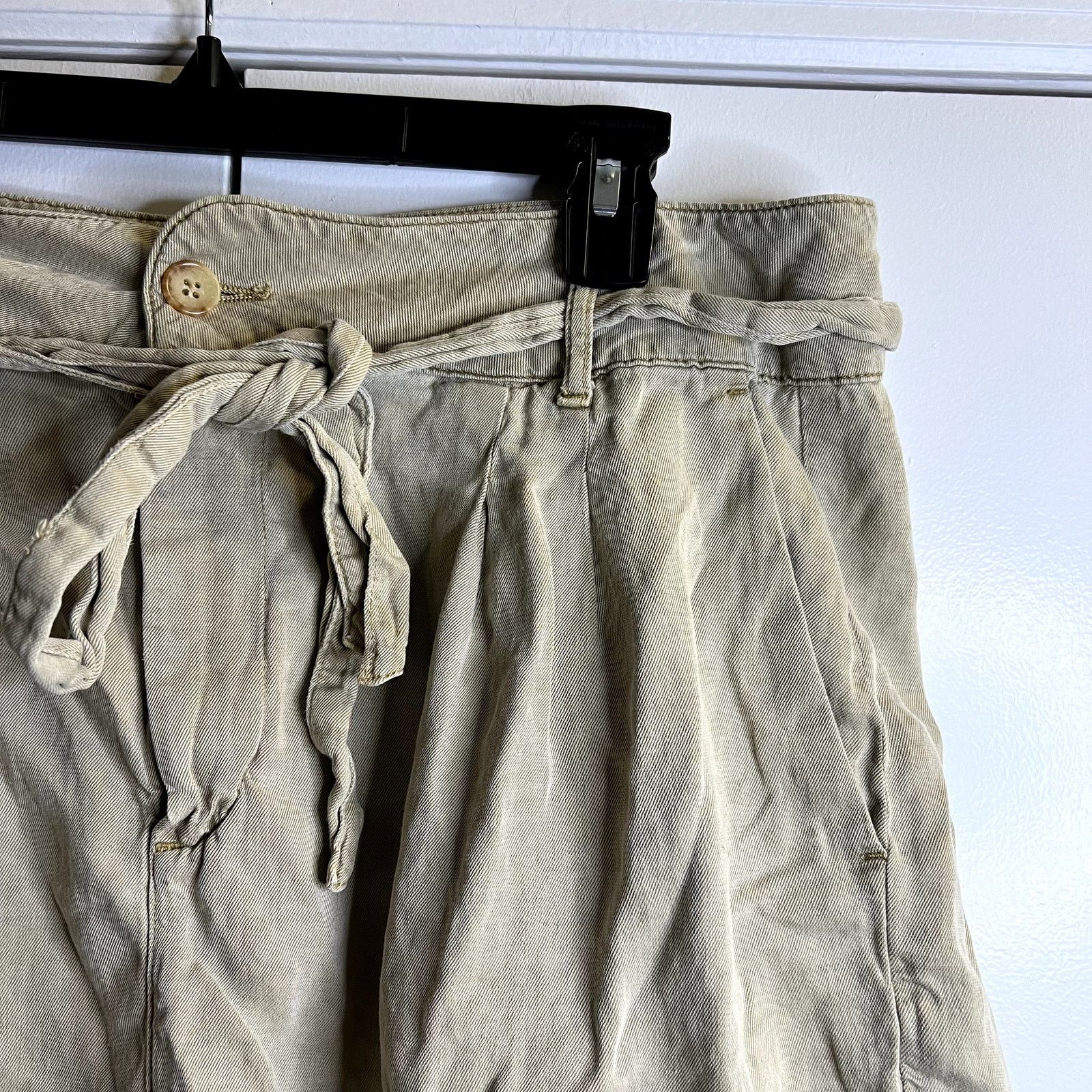 Faherty Faherty Arlie Tie Waist Linen Shorts Oakwood Khaki Size XL Size 32" / US 10 / IT 46 - 3 Thumbnail