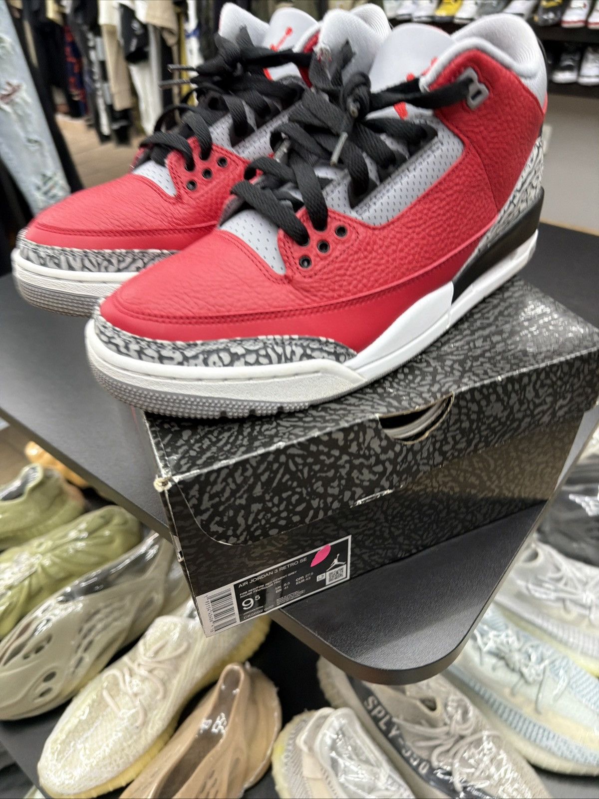 Jordan Brand Air Jordan 3 Retro SE Fire Red Mens Size 9.5 Super Clean Size US 9.5 / EU 42-43 - 19 Thumbnail