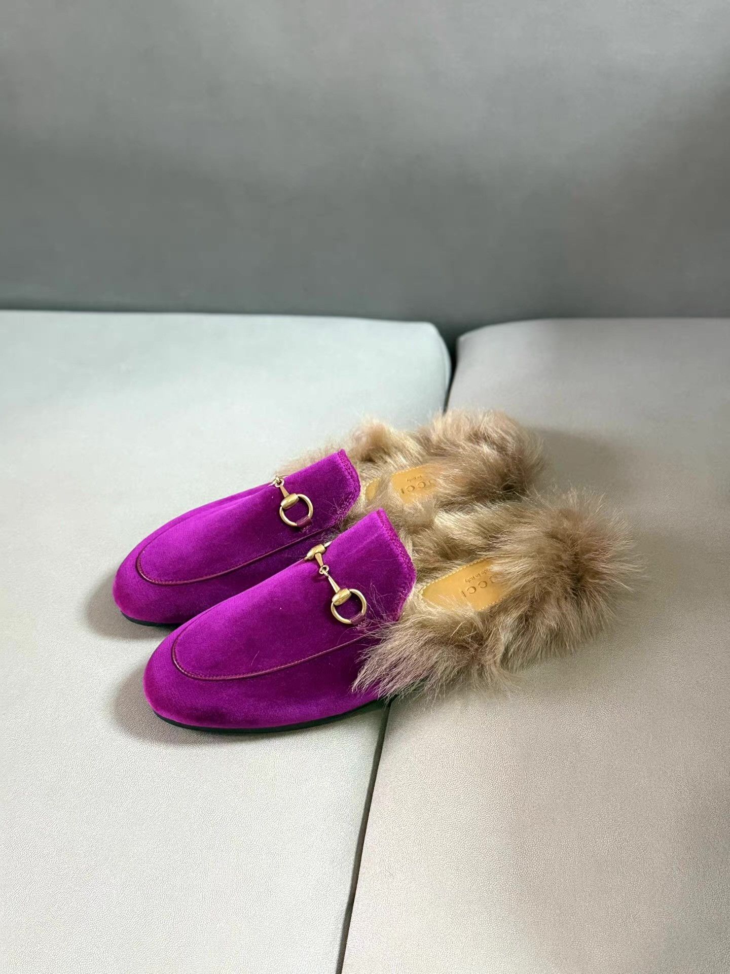 Gucci GUCCI Princetown women’s casual slip-on loafers Ｑ20 Size US 7 / IT 37 - 1 Thumbnail