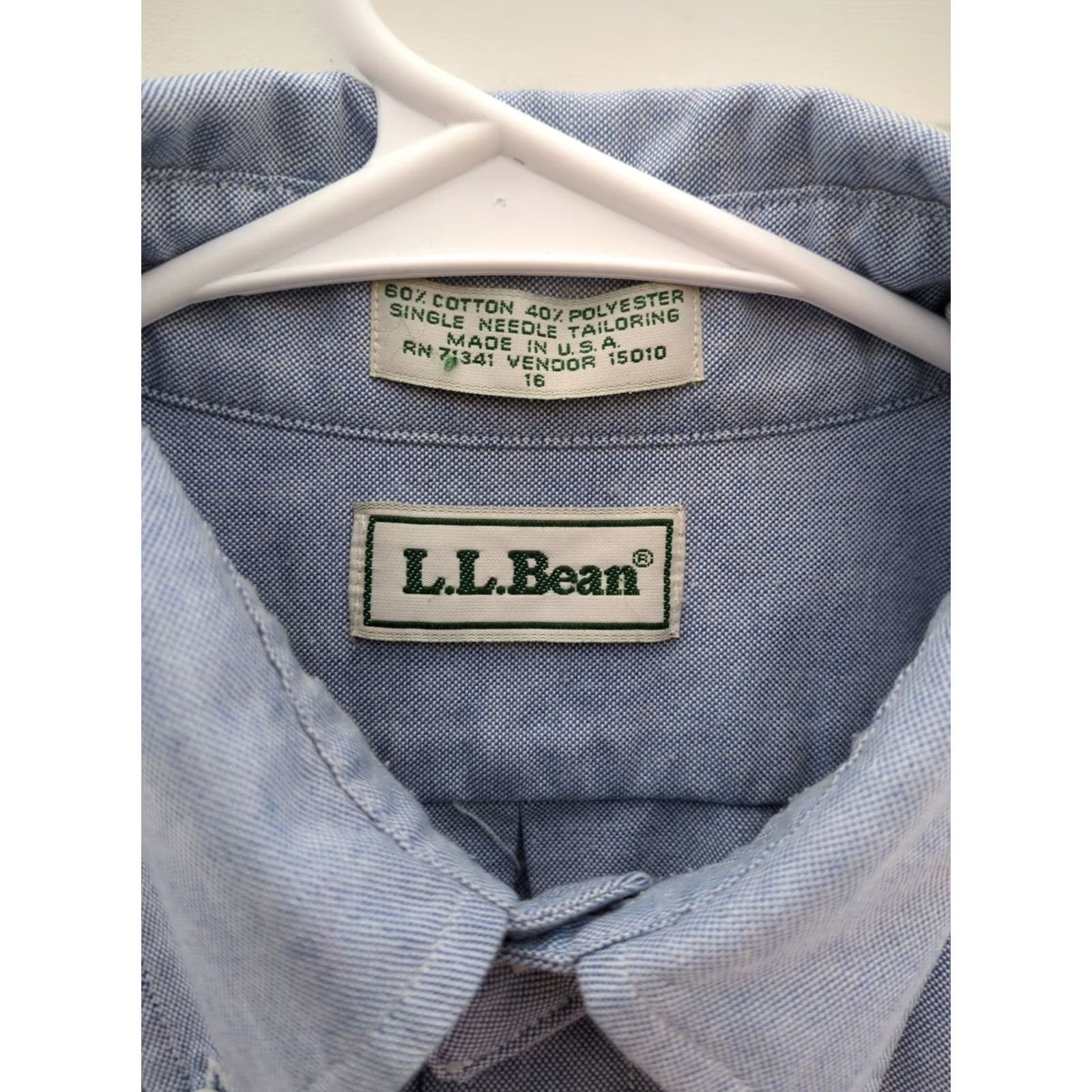 Vintage VINTAGE L.L. Bean Shirt Mens 16 Button Up USA Blue Cotton Blend Short Sleeve Regular Size 16 Mens Size US L / EU 52-54 / 3 - 2 Thumbnail