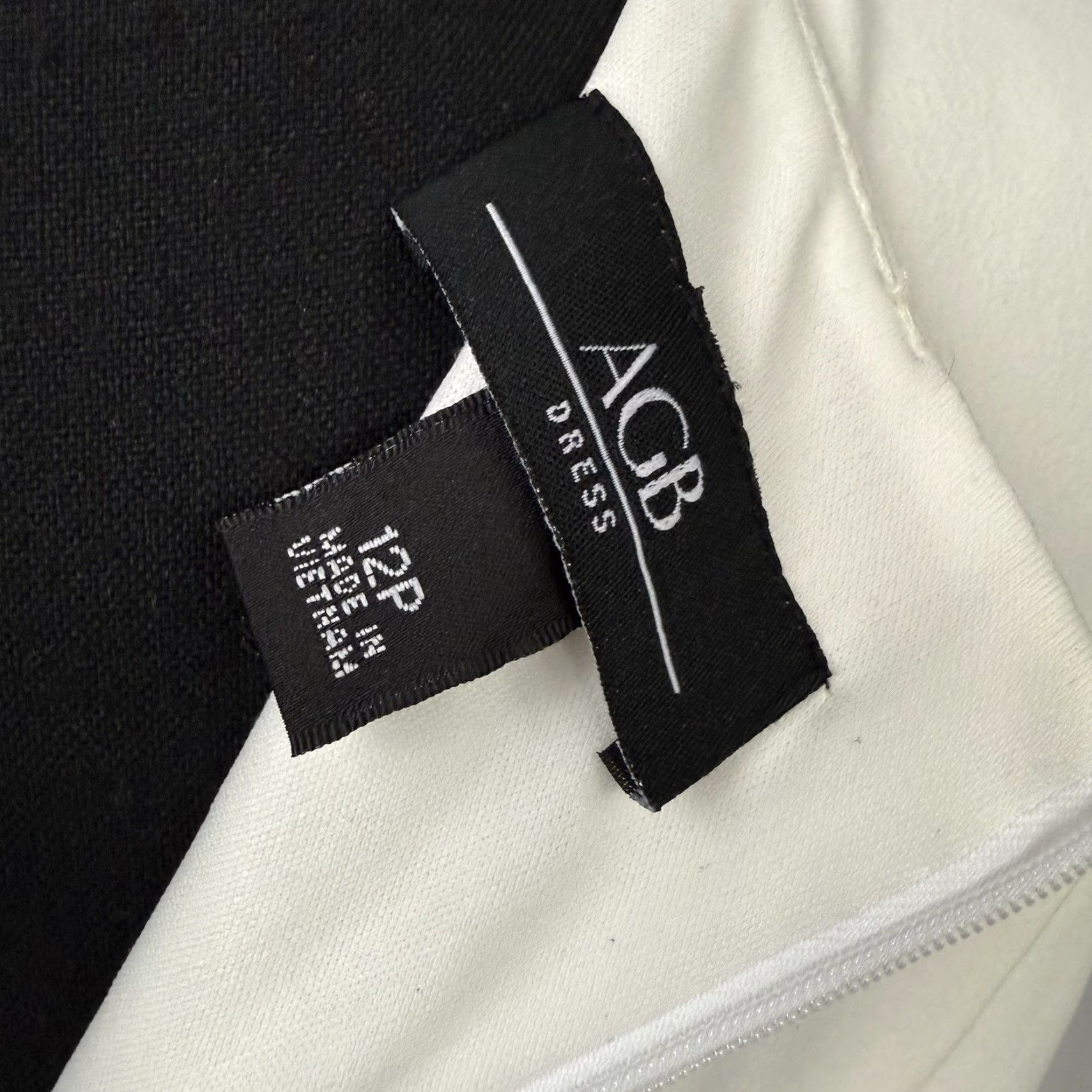 Vintage AGB Dress Sleeveless Fit & Flare White 12P Women Petite Knee Length Dress Mens? No—Women Size XL / US 12-14 / IT 48-50 - 3 Thumbnail