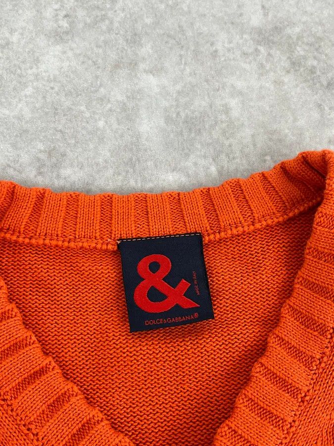 Dolce & Gabbana 1990s Dolce & Gabbana Orange V Neck Wool Sweater Size US M / EU 48-50 / 2 - 9 Thumbnail