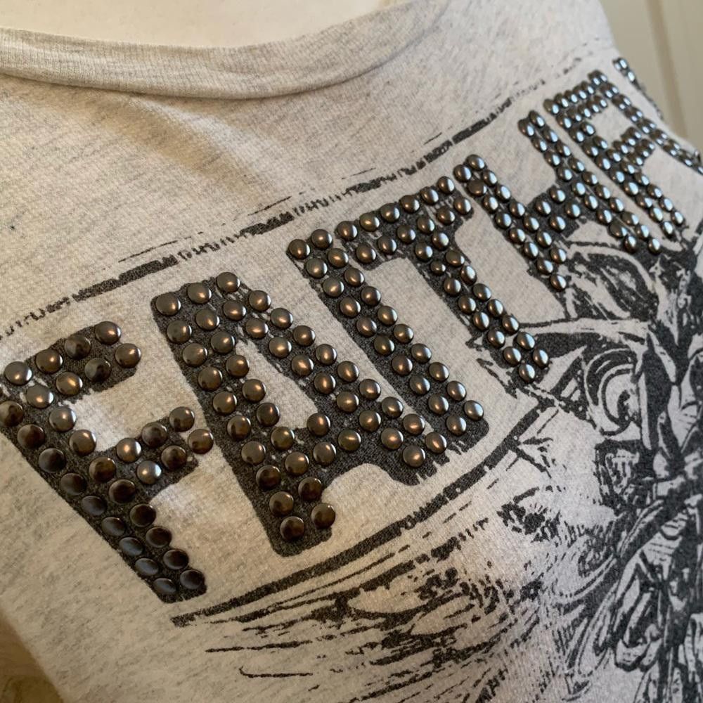 Forever 21 Forever 21 Faith Love Heart Crop Sweatshirt, S Size S / US 4 / IT 40 - 3 Thumbnail