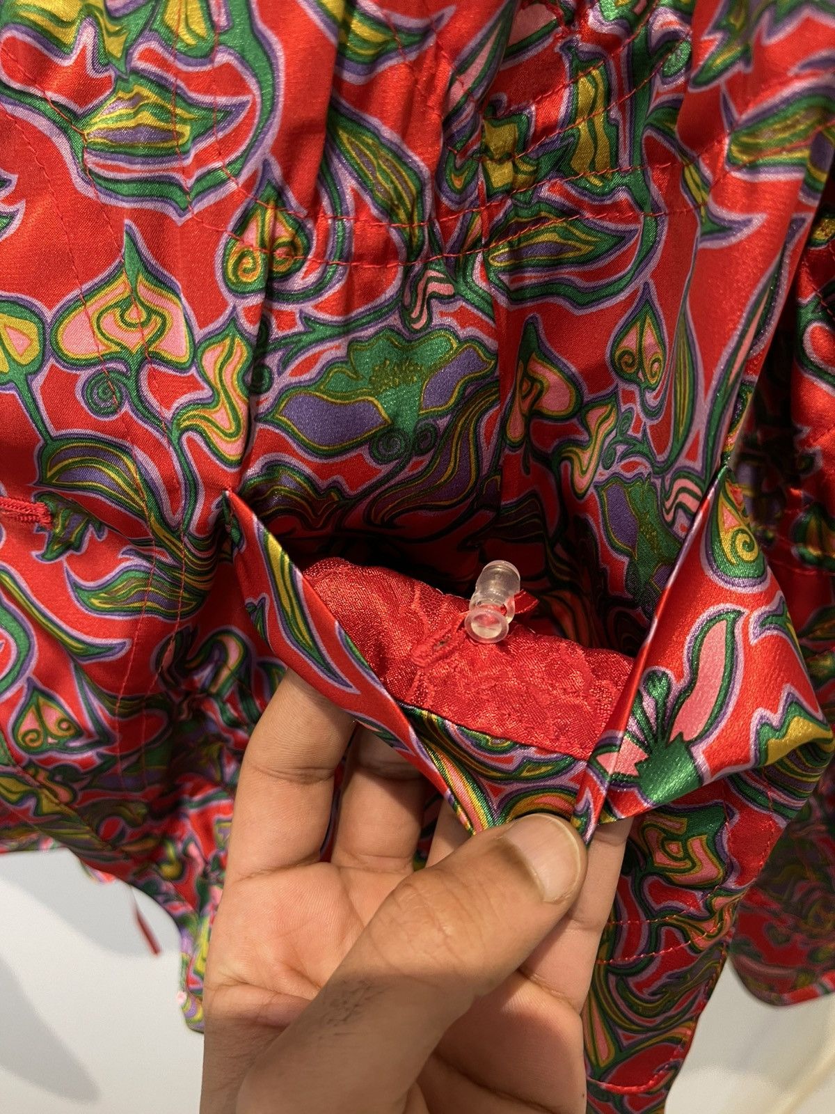 Undercover Undercover FW01 “DAVF” Red Skull-Floral Jacket w Drawstrings Size S / US 4 / IT 40 - 9 Thumbnail