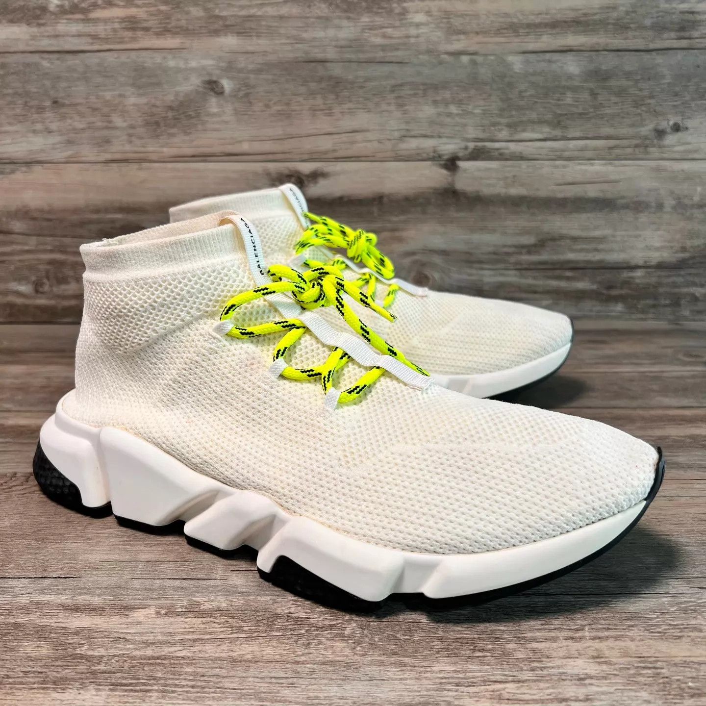 Balenciaga Balenciaga Speed Lace up Knit Sock White Green 45 Size US 12 / EU 45 - 2 Thumbnail