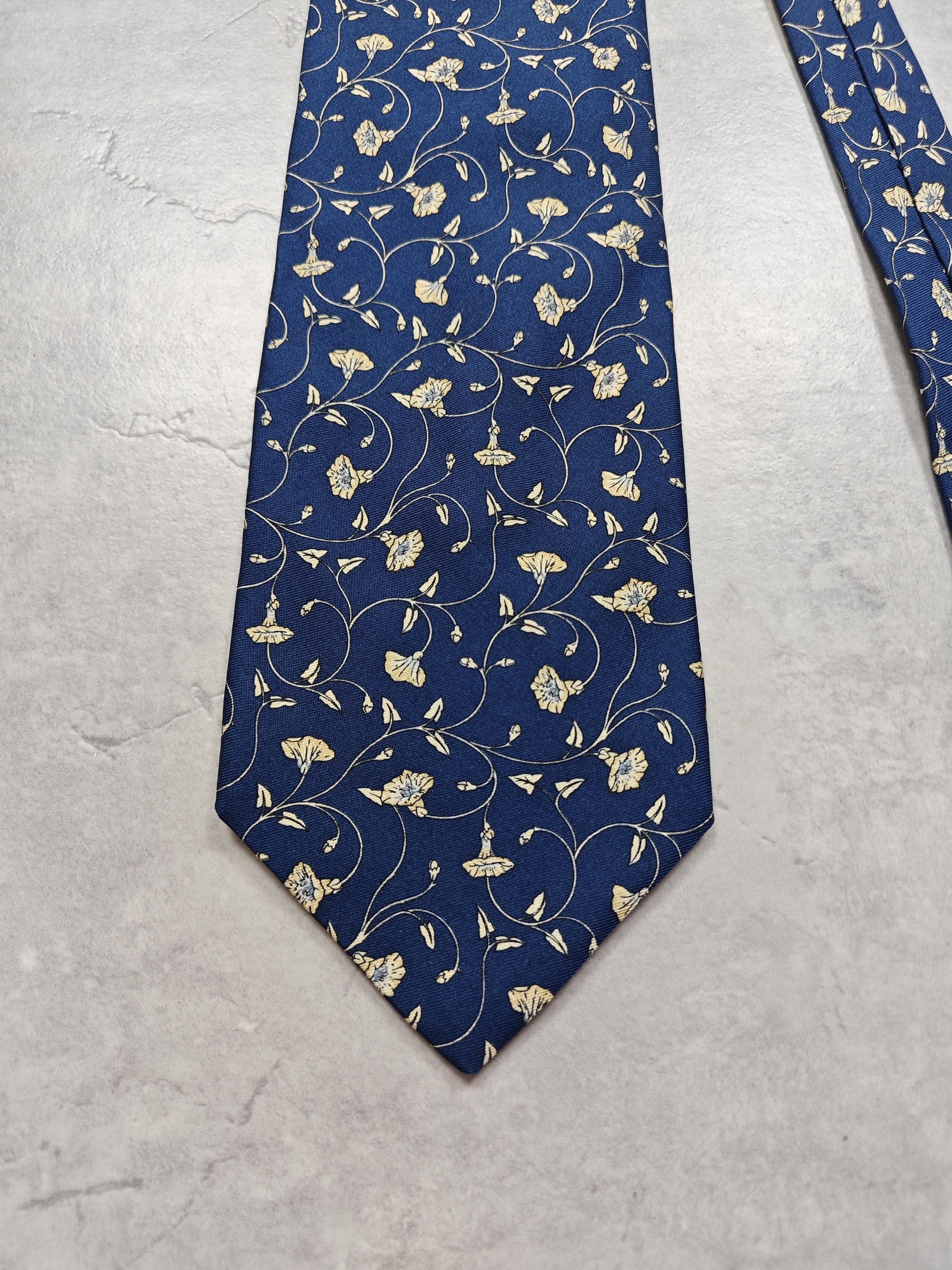 Yves Saint Laurent Yves Saint Laurent Vintage Silk Tie Size ONE SIZE - 2 Thumbnail