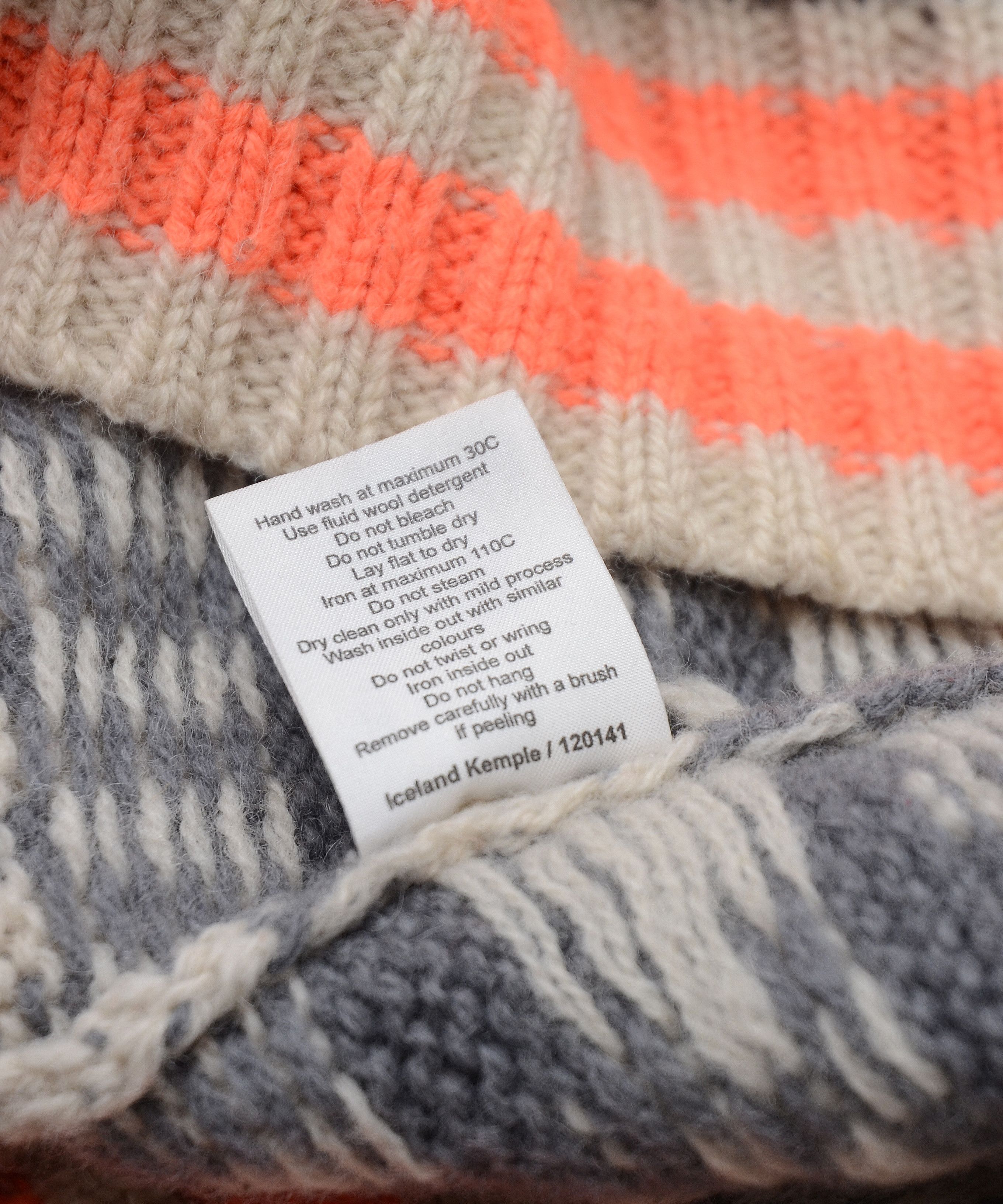 Mads Norgaard MADS Norgaard Copenhagen ls top sweater sz M 100% wool Dale Size US M / EU 48-50 / 2 - 10 Thumbnail