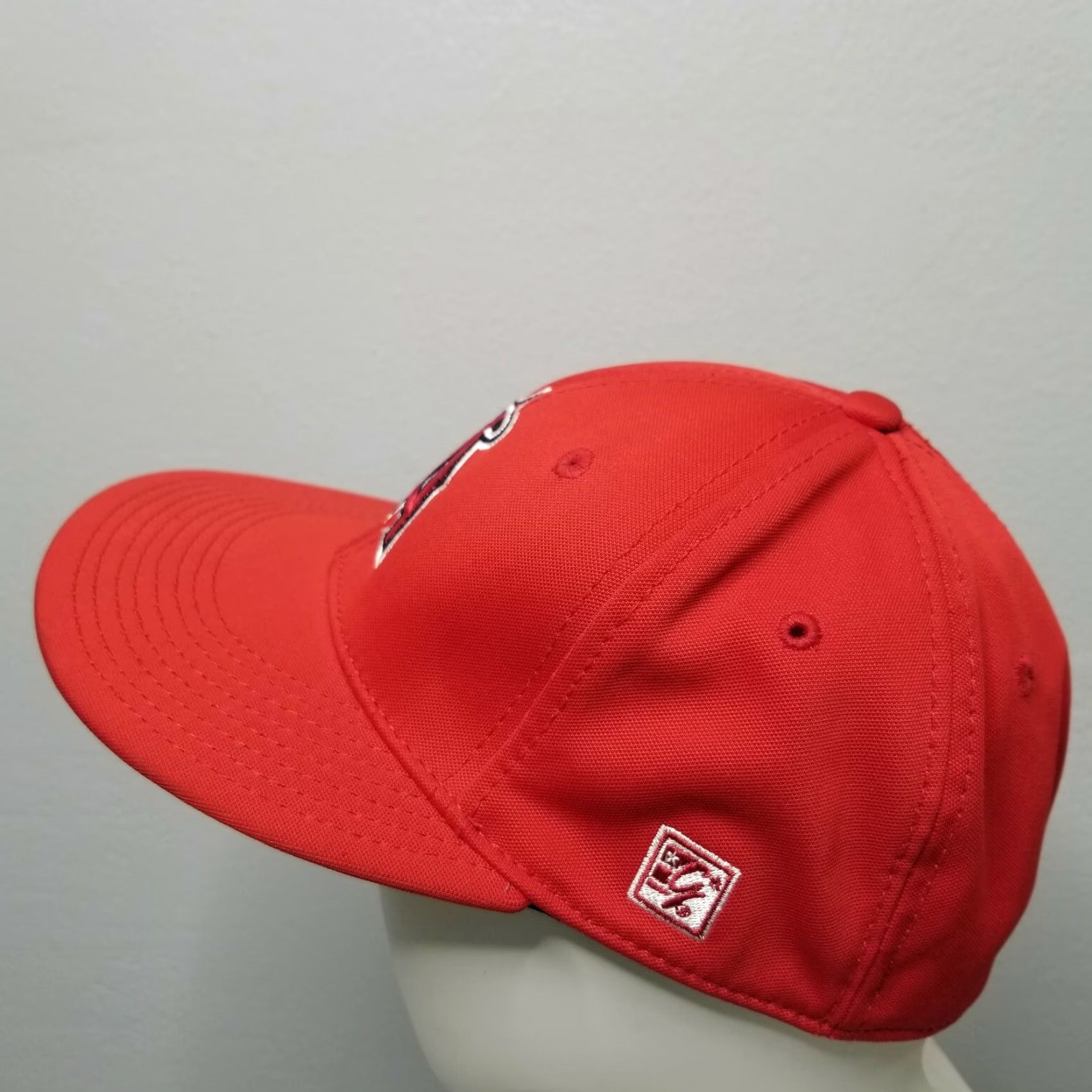 MLB The Game Gametek II Stretch Fitted Baseball Hat M Los Angeles Angels MLB Mens Red Cap Size ONE SIZE - 2 Thumbnail
