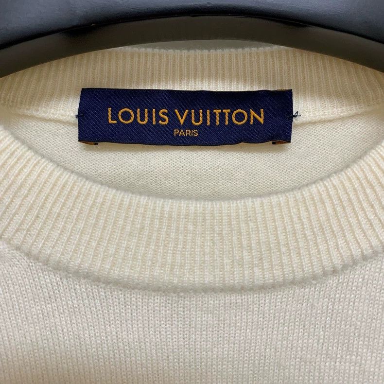 Louis Vuitton Louis Vuitton Knitted sweater in beige with double dragons Size US S / EU 44-46 / 1 - 3 Thumbnail