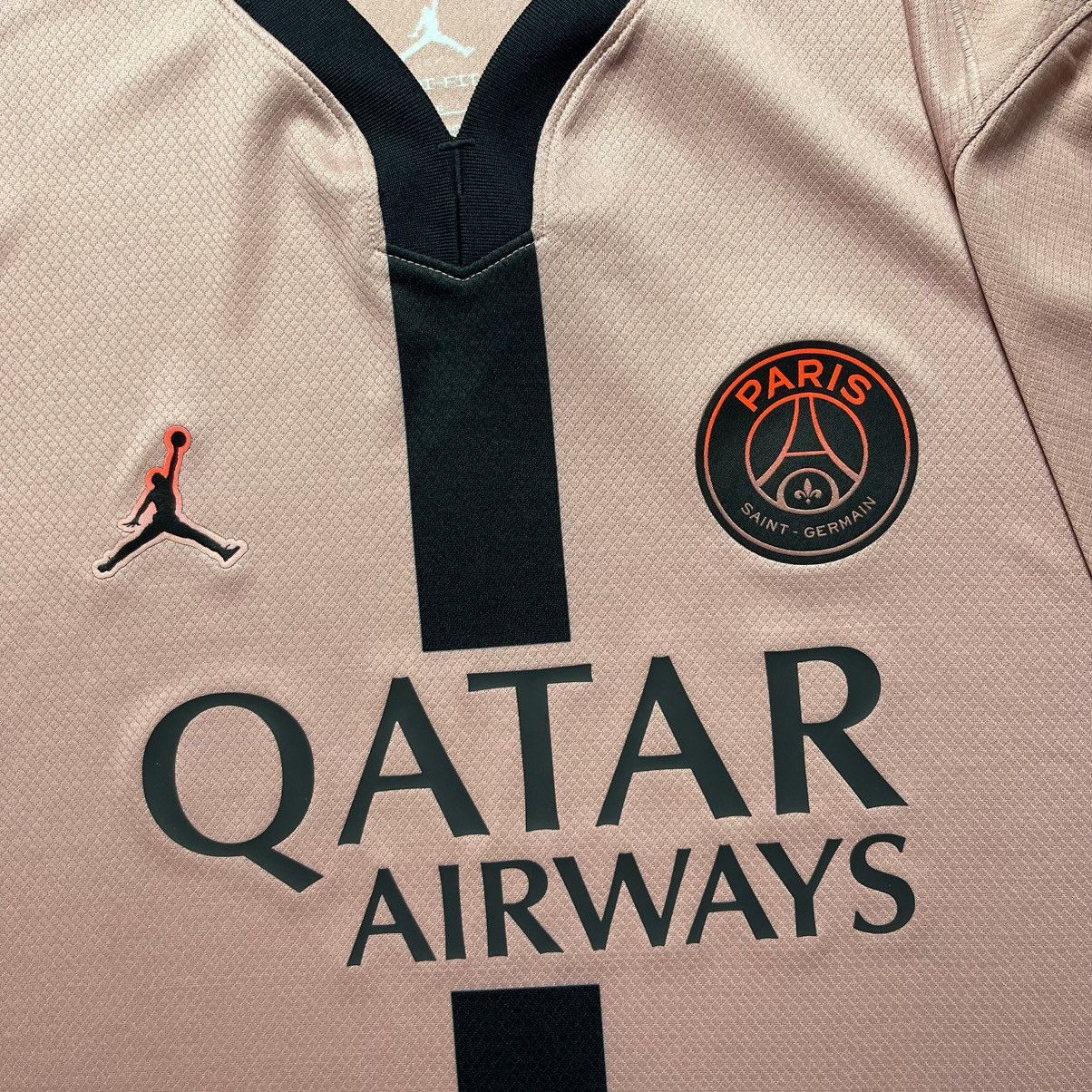 Nike NWT PSG NIKE 2024/2025 FOOTBALL THIRD JERSEY #14 DESIRE DOUE Size US L / EU 52-54 / 3 - 6 Thumbnail
