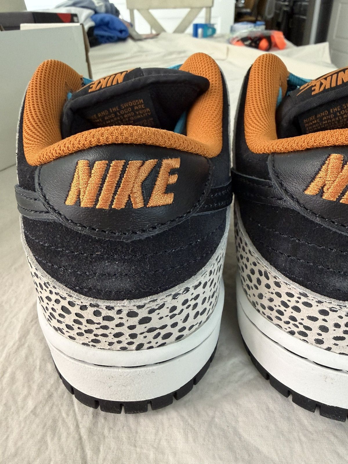 Nike SB Nike Sb dunk low pro Olympic safari mens size 9.5 Size US 9.5 / EU 42-43 - 10 Thumbnail