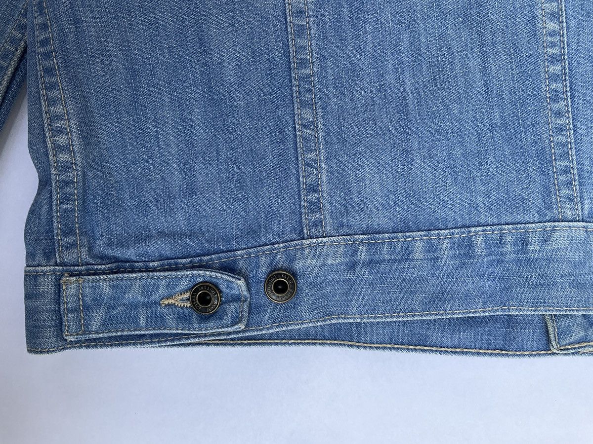 Versace Jeans Couture Versace Jeans Couture denim jacket with patches Size L / US 10 / IT 46 - 13 Thumbnail
