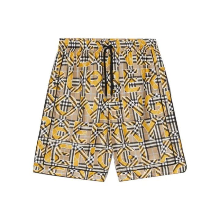 Burberry Burberry SS21 Vintage Plaid Logo Print Shorts Size US 30 / EU 46 - 1 Thumbnail