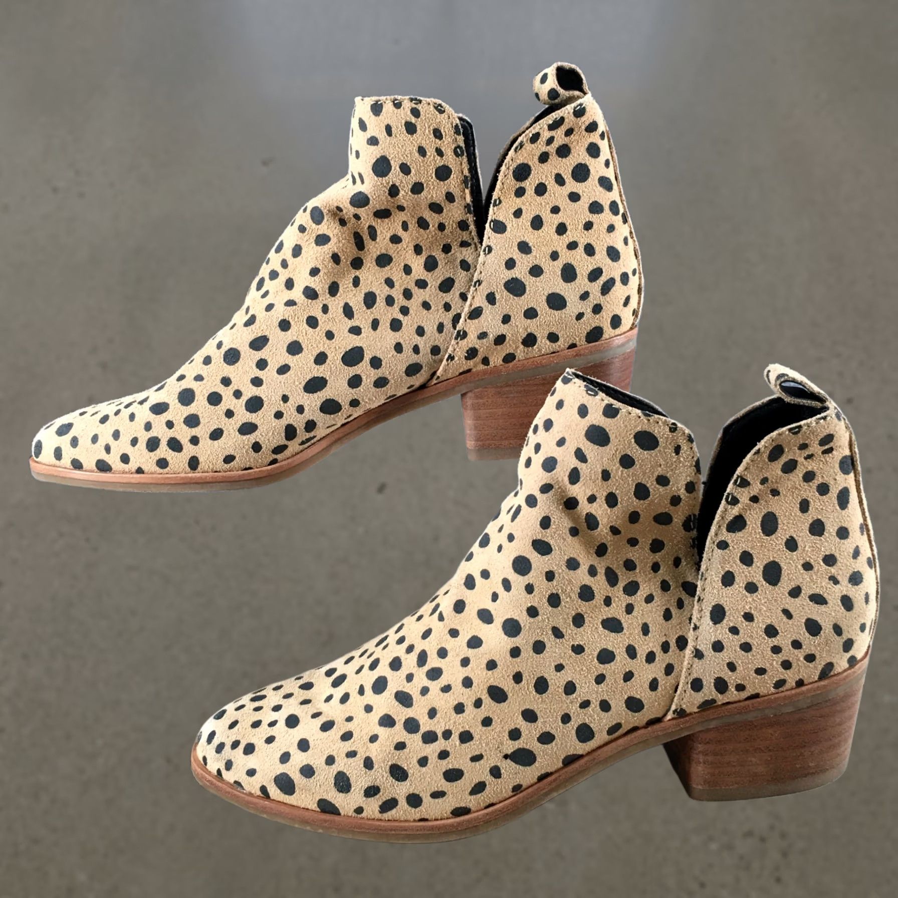 Dolce Vita Dolce Vita Boots Womens 7.5 M Kaidie Ankle Booties Leopard Beige Leather N/A Size US 8 / IT 38 - 1 Thumbnail